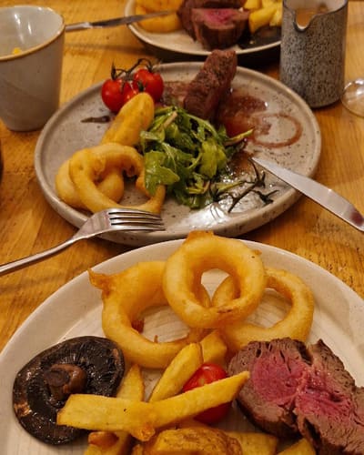 Bates at 121 - Restaurant