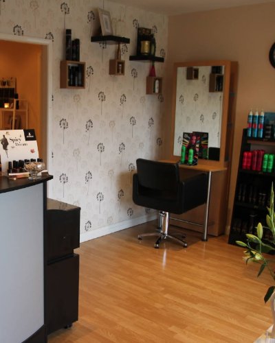 Cream - Hair & Beauty Salon