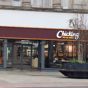 Chicking Fast Food