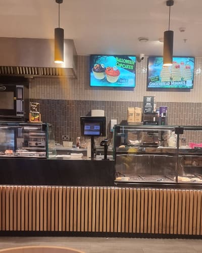 Birds Bakery - City Centre, Derbion