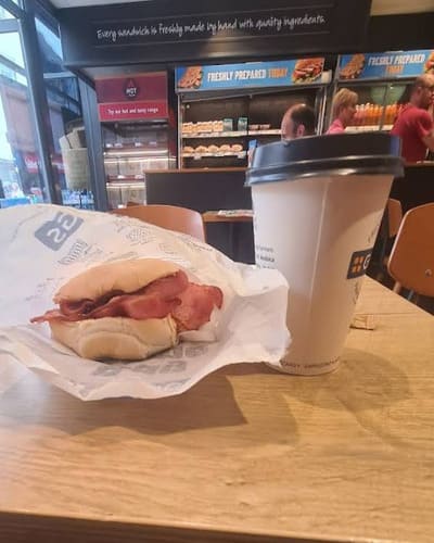 Greggs - Mackworth