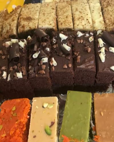 Nafees Bakers & Sweets