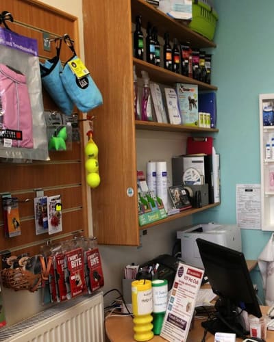 Scarsdale Vets - Veterinarian in Hilton