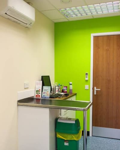 White Cross Vets