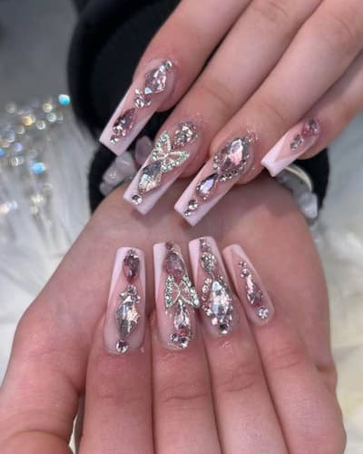 K nails spa & Beauty